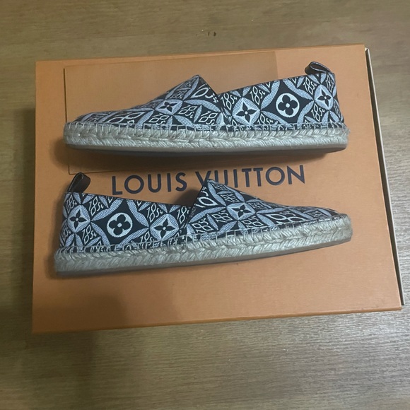 Black & White Louis Vuitton Espadrille - Picture 4 of 7